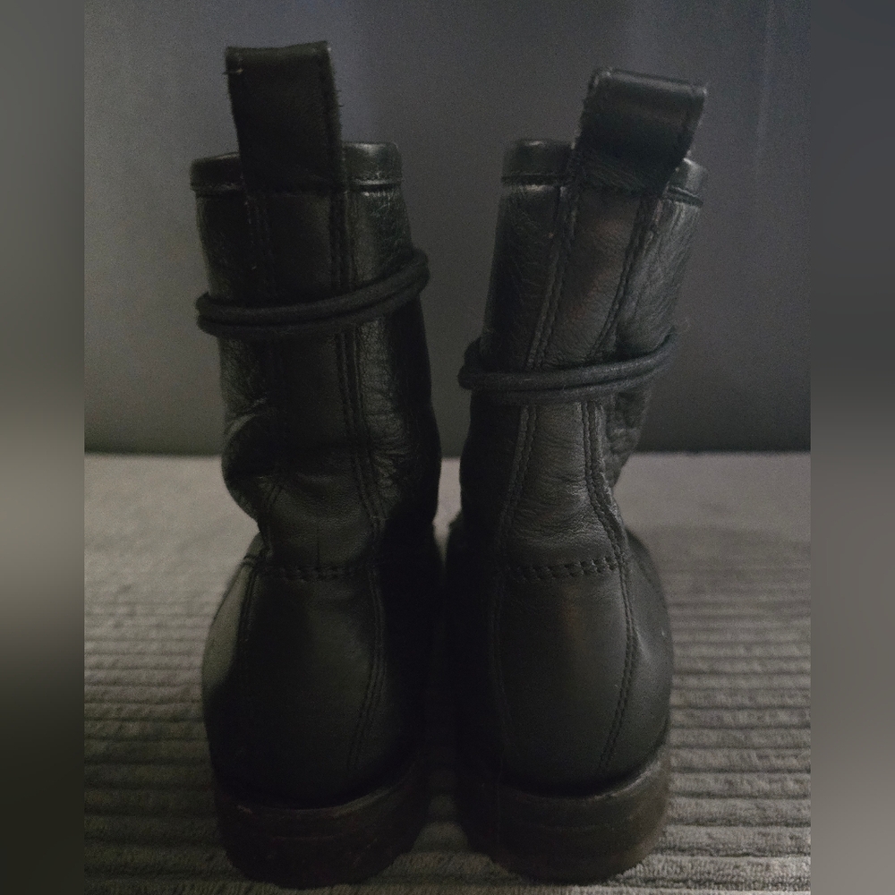 Frye Veronica Flex Combat Boot Black Size 7 - image 4